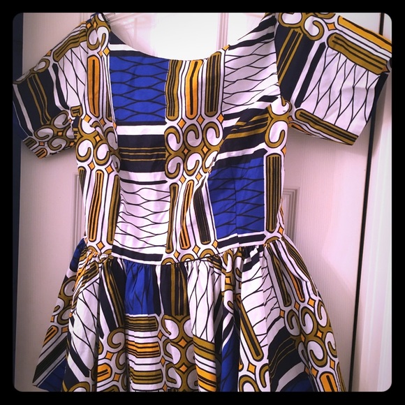 Ankara Backless Peplum Top - Picture 1 of 2